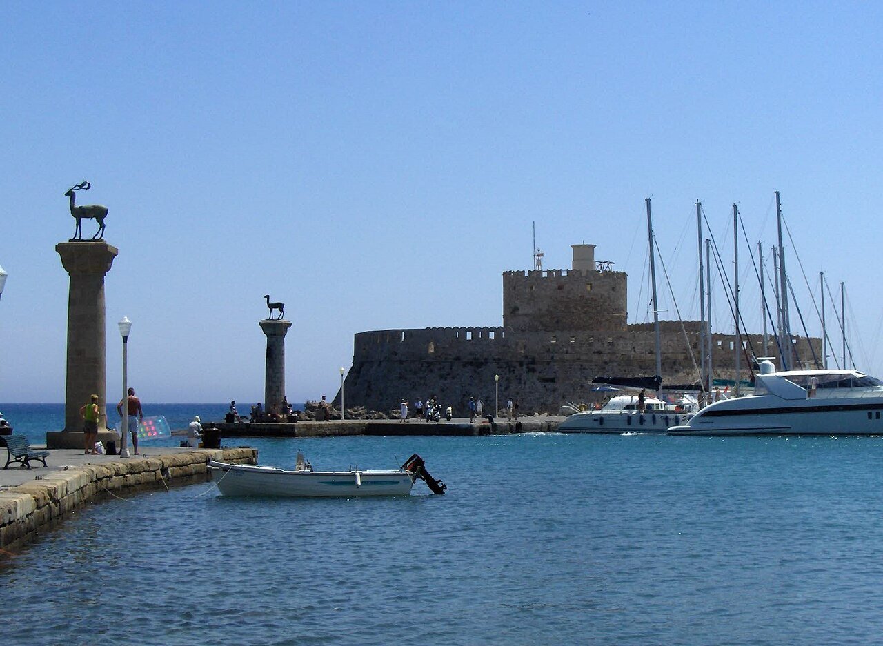 Port Mandraki
