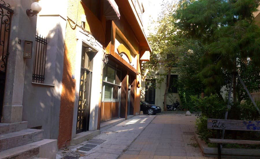 Rue de quartier Pagrati